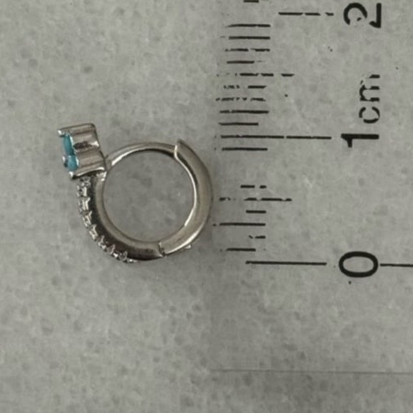NEW STOCK Sterling Silver Crystal Turquoise Flower Huggie Hoop Mini Earrings - Picture 5 of 5